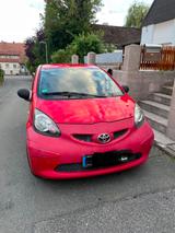 Toyota Aygo (X) 1,0 - - Toyota Aygo (X) aus 2005
