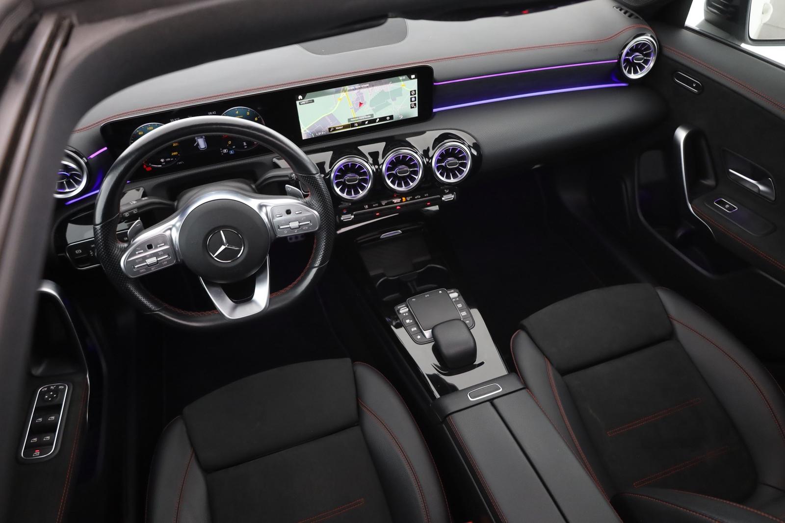 Mercedes-Benz CLA SB AMG Line LED Navi Panorama, миниатюра 28