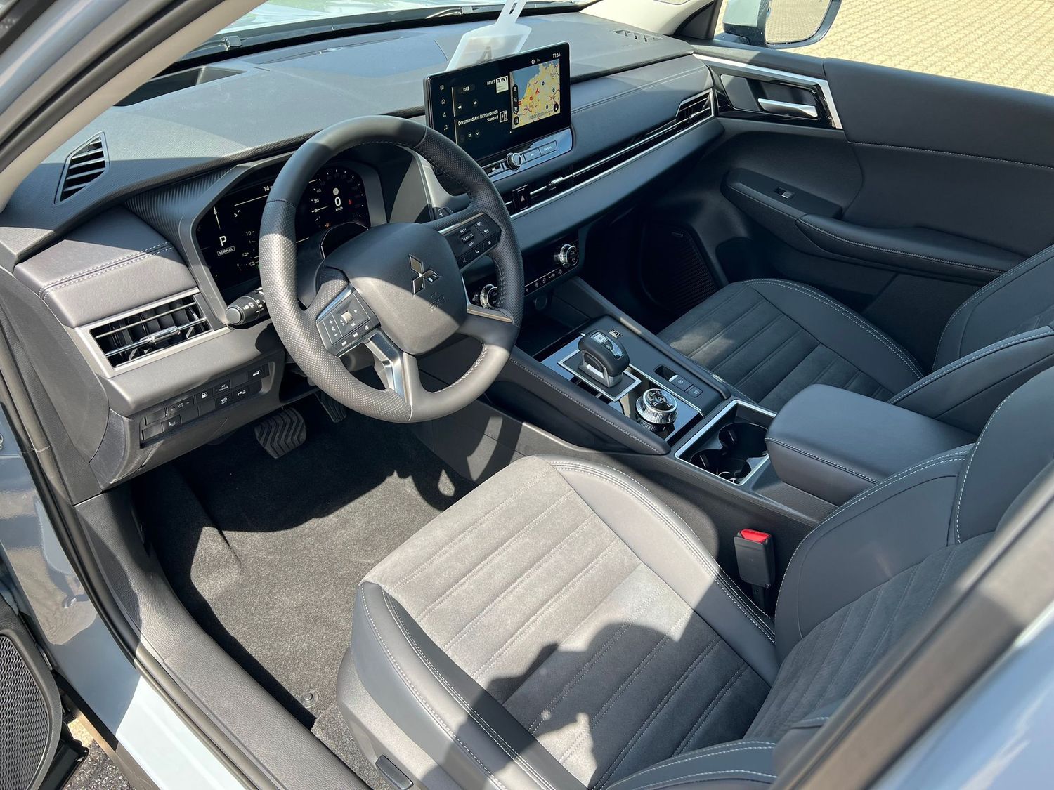 Mitsubishi Outlander - Bild 10