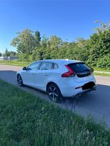 Volvo V40 D2 R Design R Design - Volvo V40 aus 2019