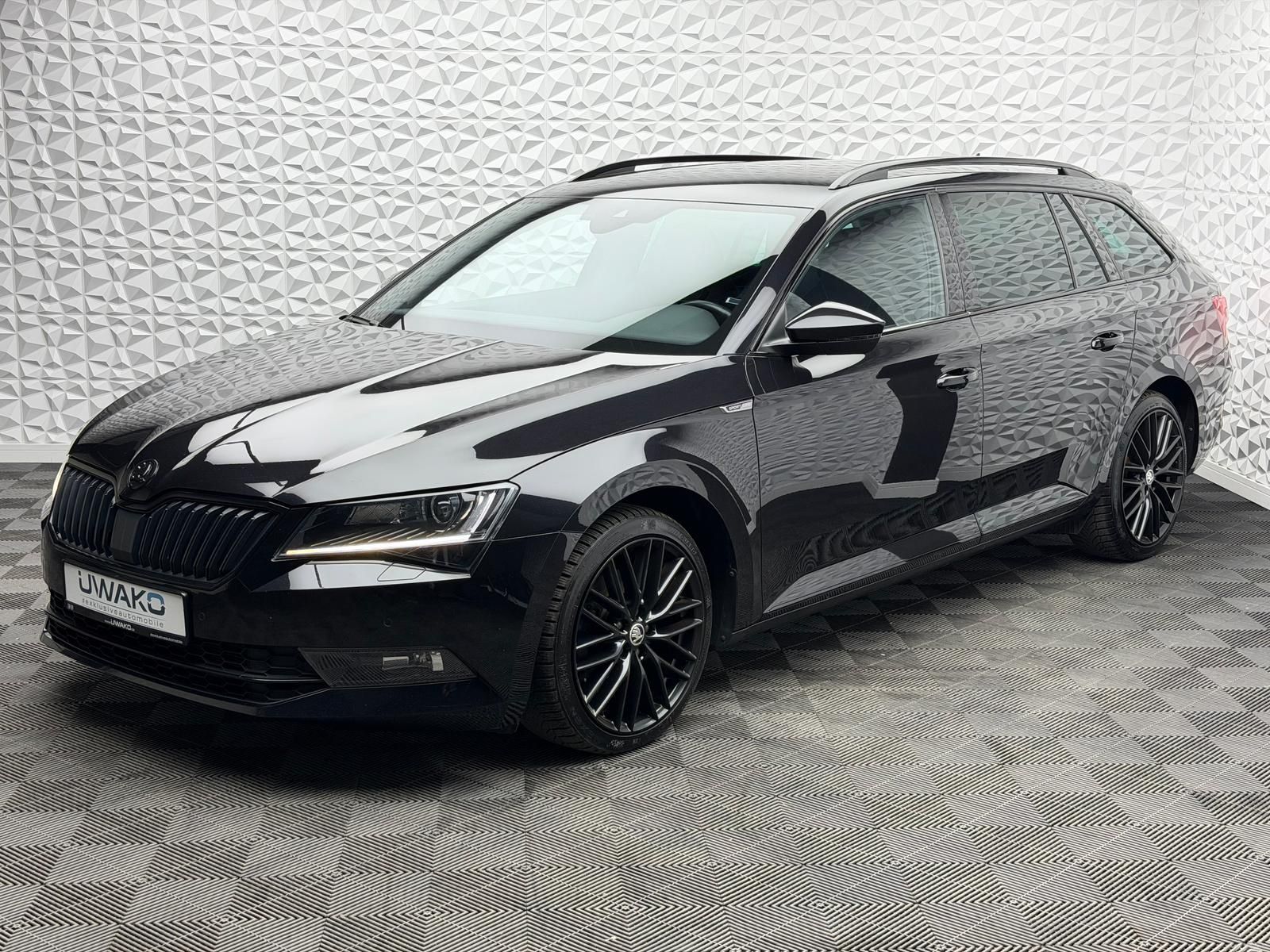 Fahrzeugabbildung SKODA 2.0 TDI 4x4 SPORTLINE/DSG/XDS/DCC/RCAM/AHK/MEMOR