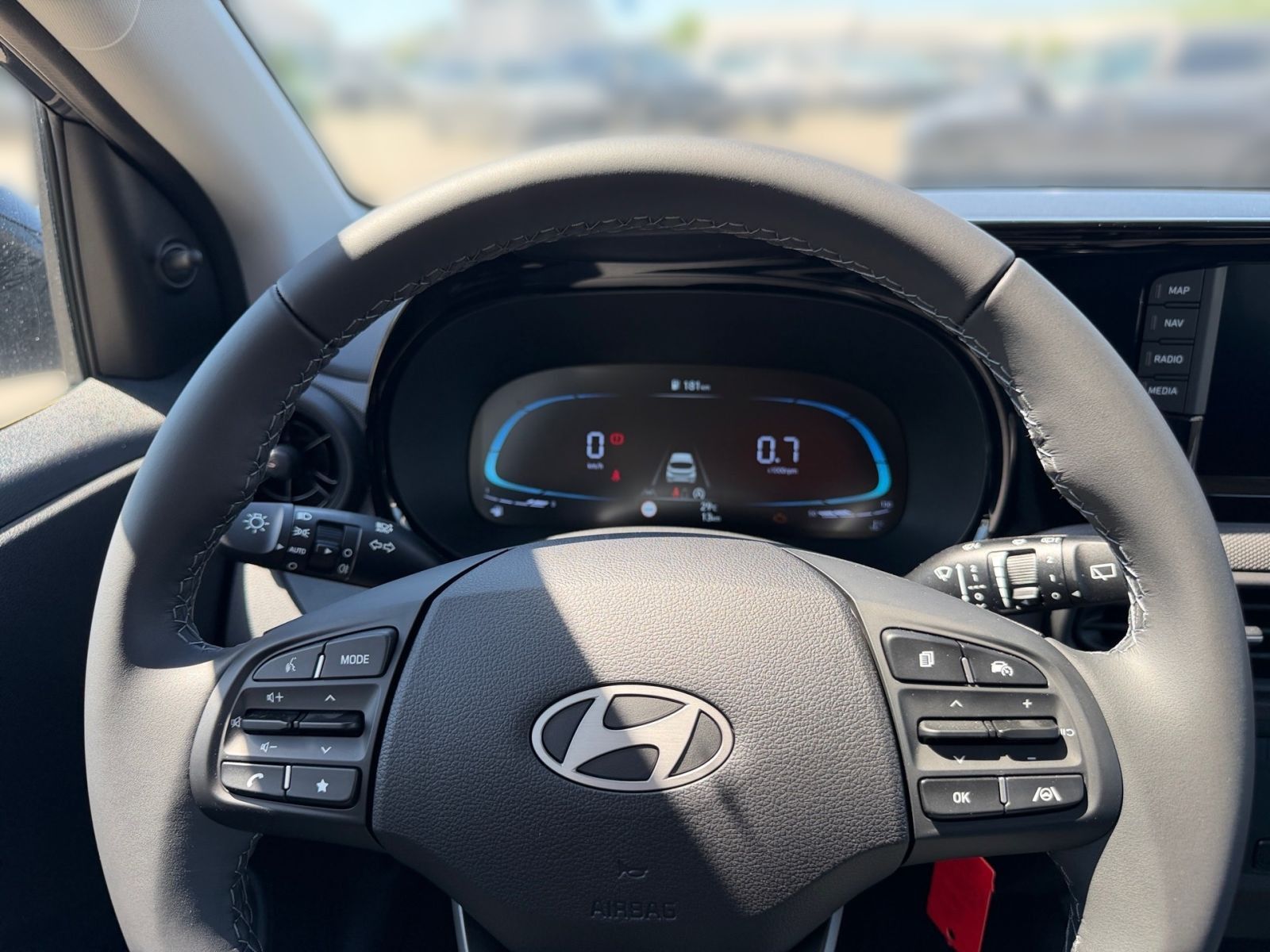 Fahrzeugabbildung Hyundai i10 1.0 Select Navi Kamera