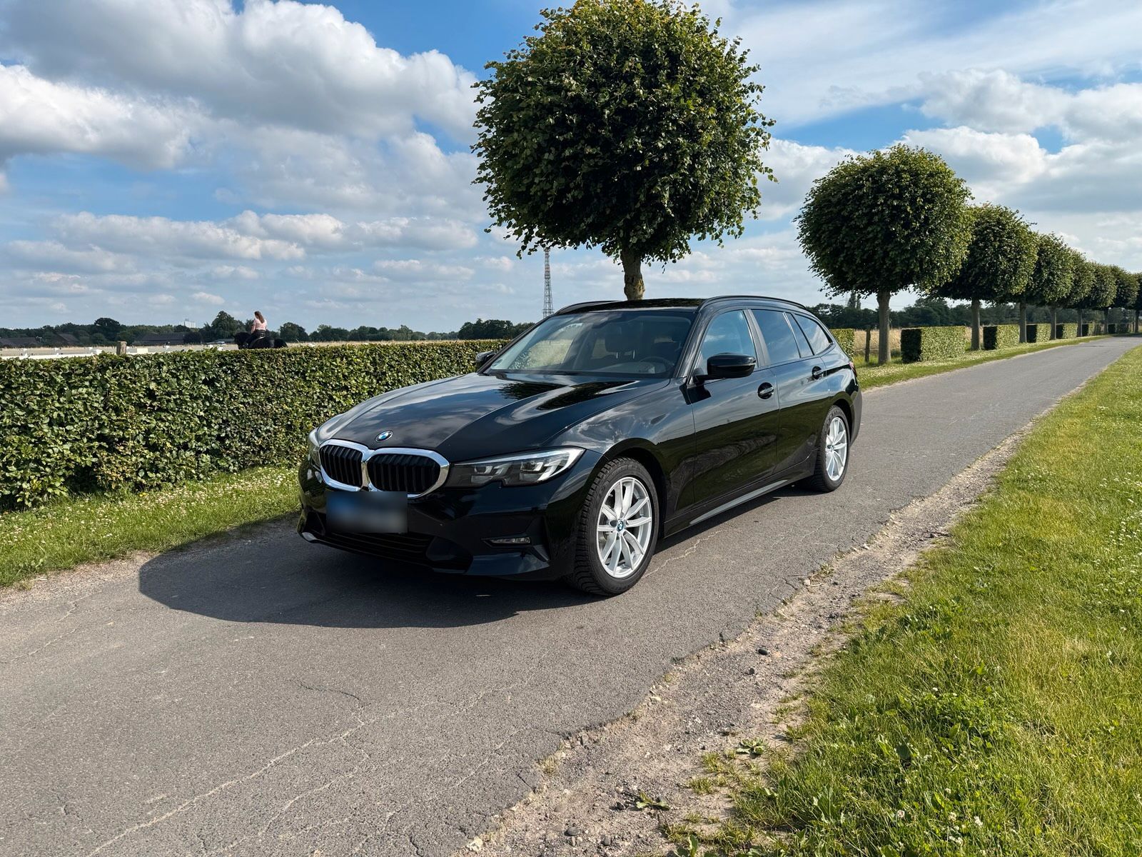 BMW BMW G21 318d Touring