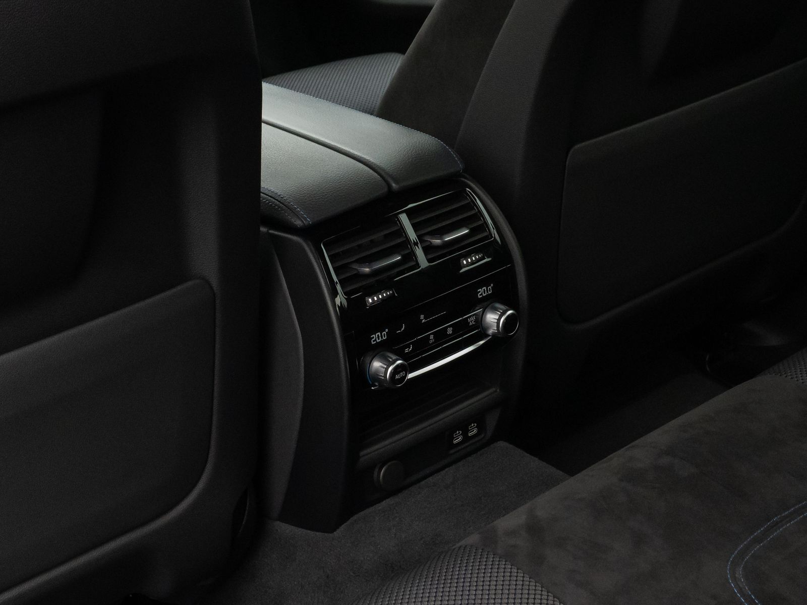 Fahrzeugabbildung BMW 520e M Sport Kamera Laser HUD DAB HiFi Komfort