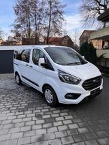 Ford Transit Custom - Ford: Firmenfahrzeug