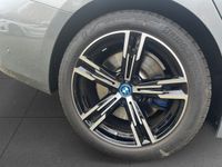 BMW 330 - Vorschau Bild 19