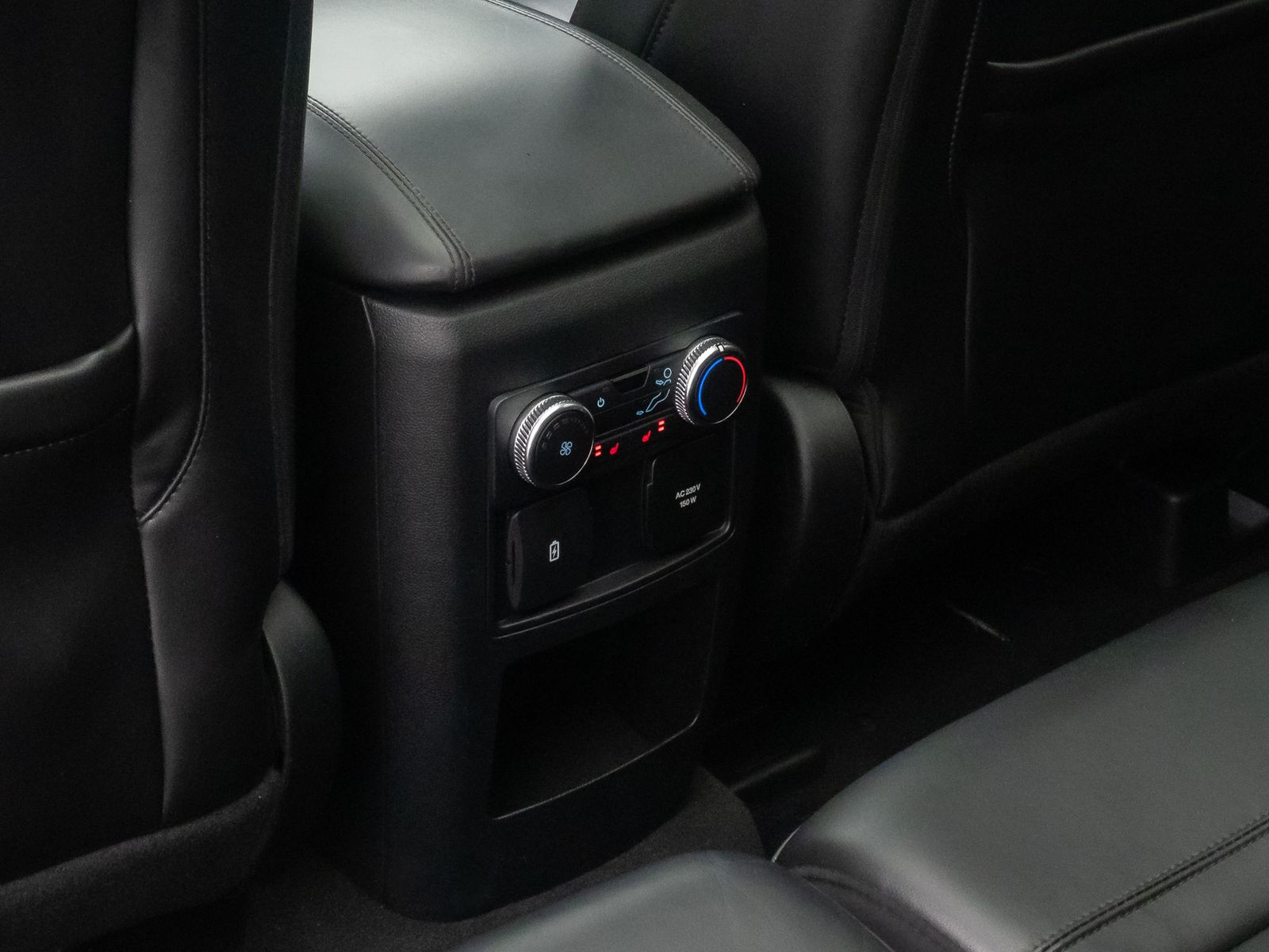 Fahrzeugabbildung Ford Explorer Platinum B&O 360&deg;Memory ACC DAB 7Sitzer