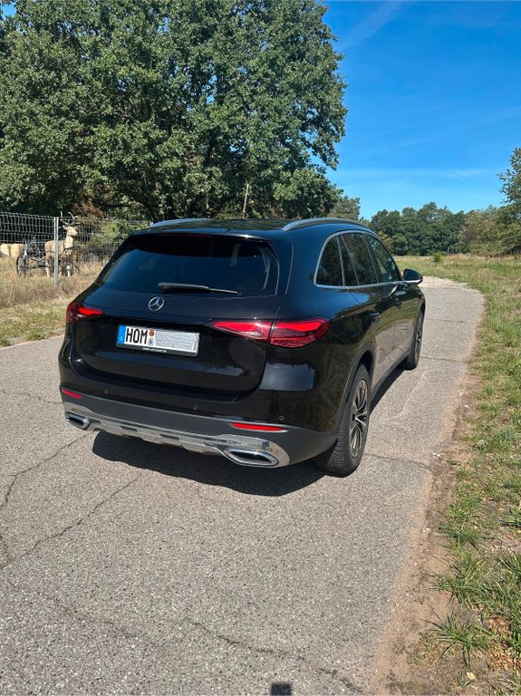 Image of Mercedes-Benz GLC 200