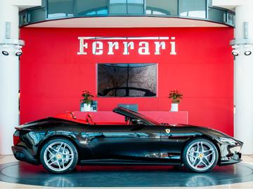 2024 Ferrari ROMA 照片 8