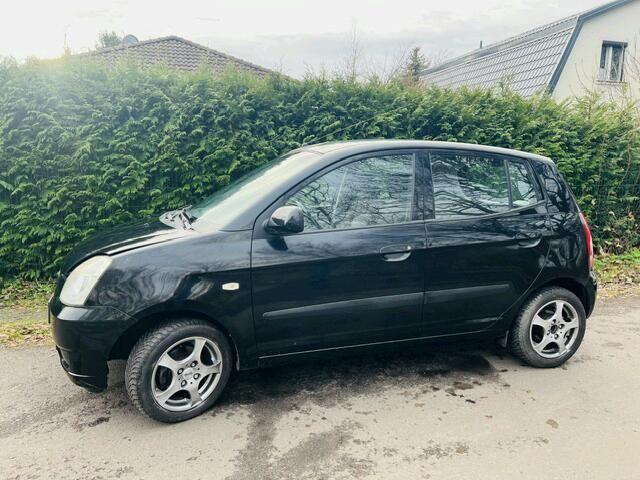 Kia picanto LX 1.1 L Sparsam mit neuen TÜV...