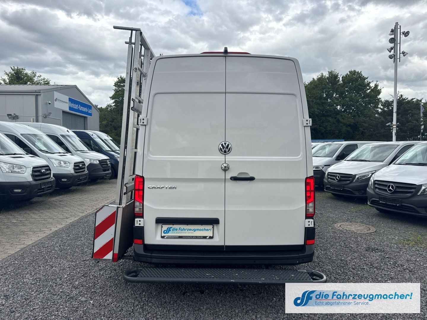 Fahrzeugabbildung Volkswagen Crafter Kasten 35 L2H2Glastransporte KAMERA PDCv