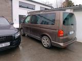 Volkswagen VW T5 Multivan - VW T5 Gebrauchtwagen in Mönchengladbach