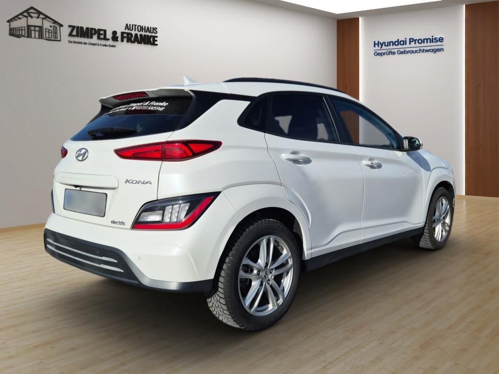 Erstes Annaberger Autohaus -  Hyundai KONA Elektro, Navi, LED Scheinwerfer,  Rückfahrk - Bild 3 Erstes Annaberger Autohaus -  Hyundai KONA Elektro, Navi, LED Scheinwerfer,  Rückfahrk - Bild 3