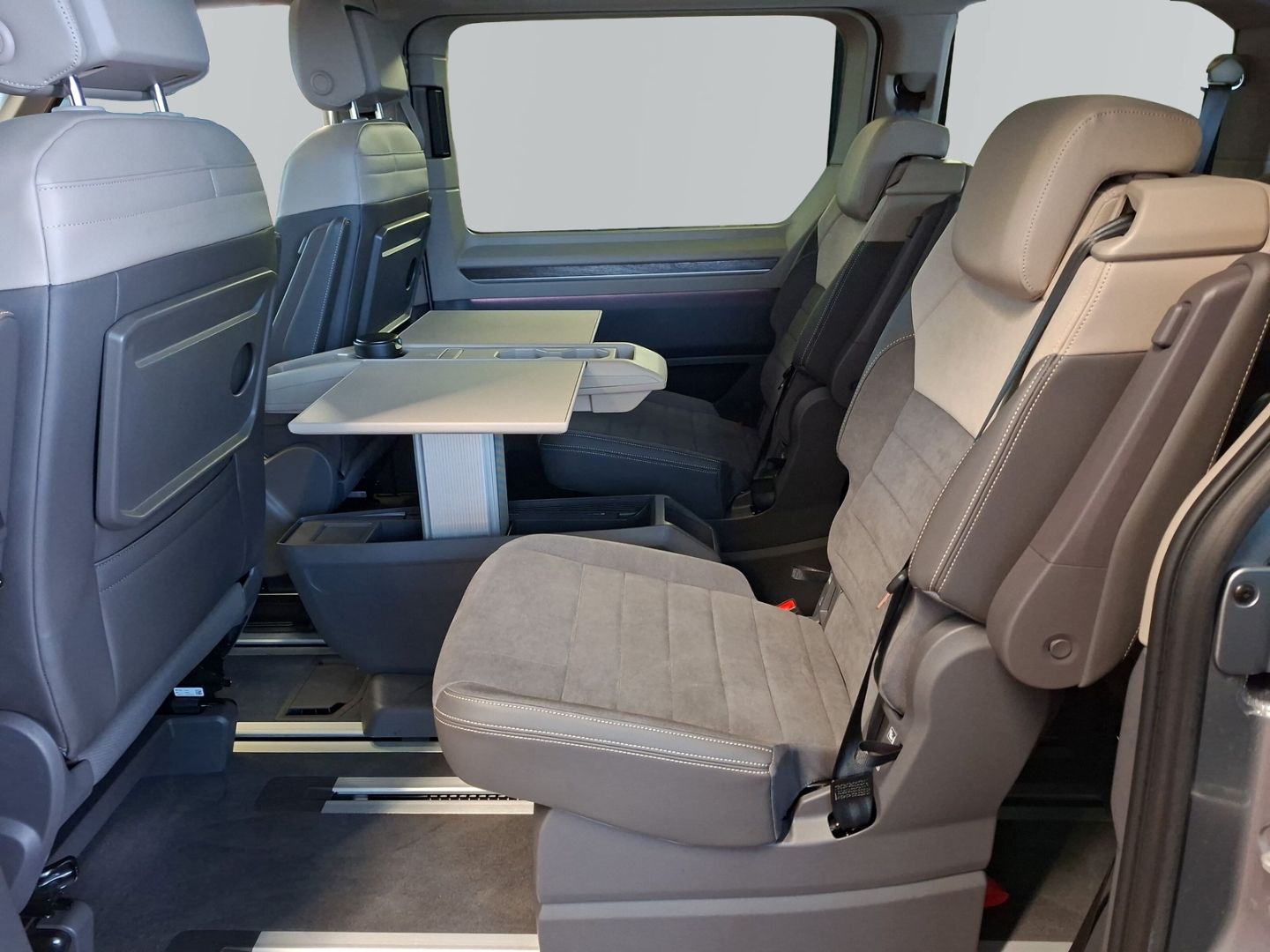 T7 Multivan 1.5 eHybrid Style 4MOTION *DCC*PANO*