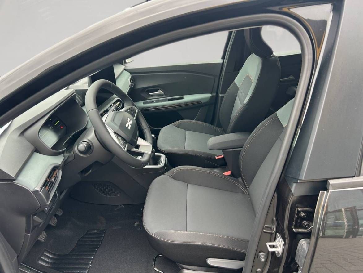 Fahrzeugabbildung Dacia Sandero Stepway Extreme TCe 110
