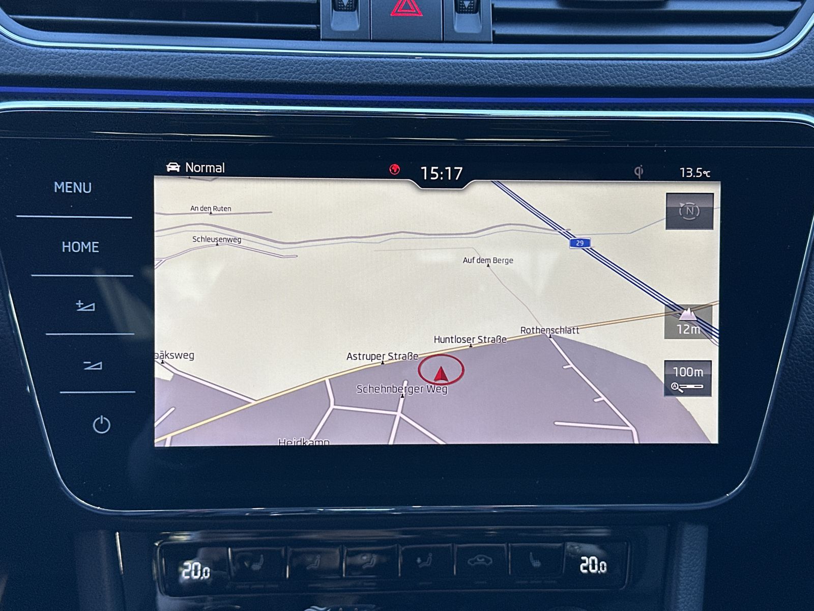 Fahrzeugabbildung SKODA Superb Combi 2.0 TDI DSG Sportline XEN+PANO+ACC+