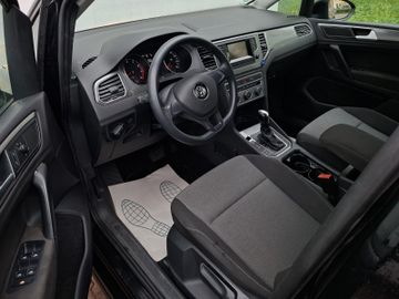 Volkswagen Golf - 9