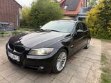 BMW 330d E90 AUTOMATIK+NAVI+LEDER - BMW 330: 330d E90