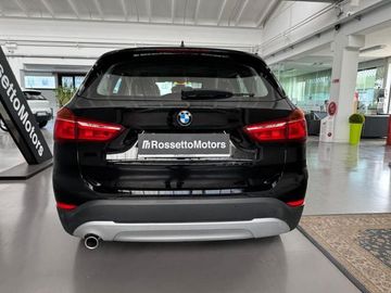 BMW X1 - 4