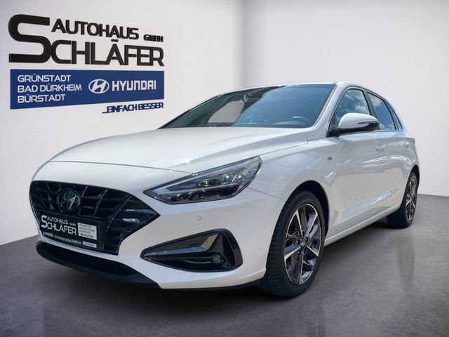 Hyundai i30 1.5 T-GDI Prime Mild-Hybrid Navi LED