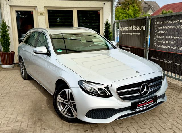 Mercedes-Benz E 220 d AVANTGARDE AHK RKAM LEDER SHZ