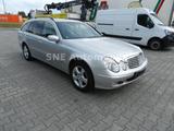 Mercedes-Benz E 270 CDI T ELEGANCE - Mercedes-Benz E 270: Cdi Elegance