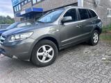 Hyundai Santa Fe 2,2d - gebrauchte Hyundai SANTA FE aus dem Jahr 2006