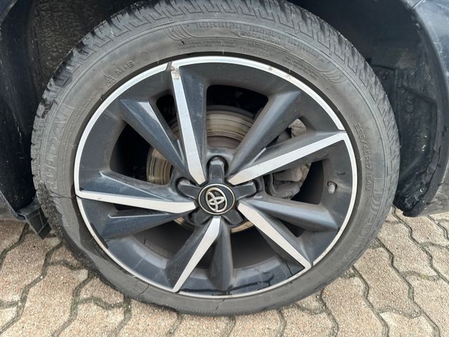 Toyota Auris Touring Sports Team D * Unfall*
