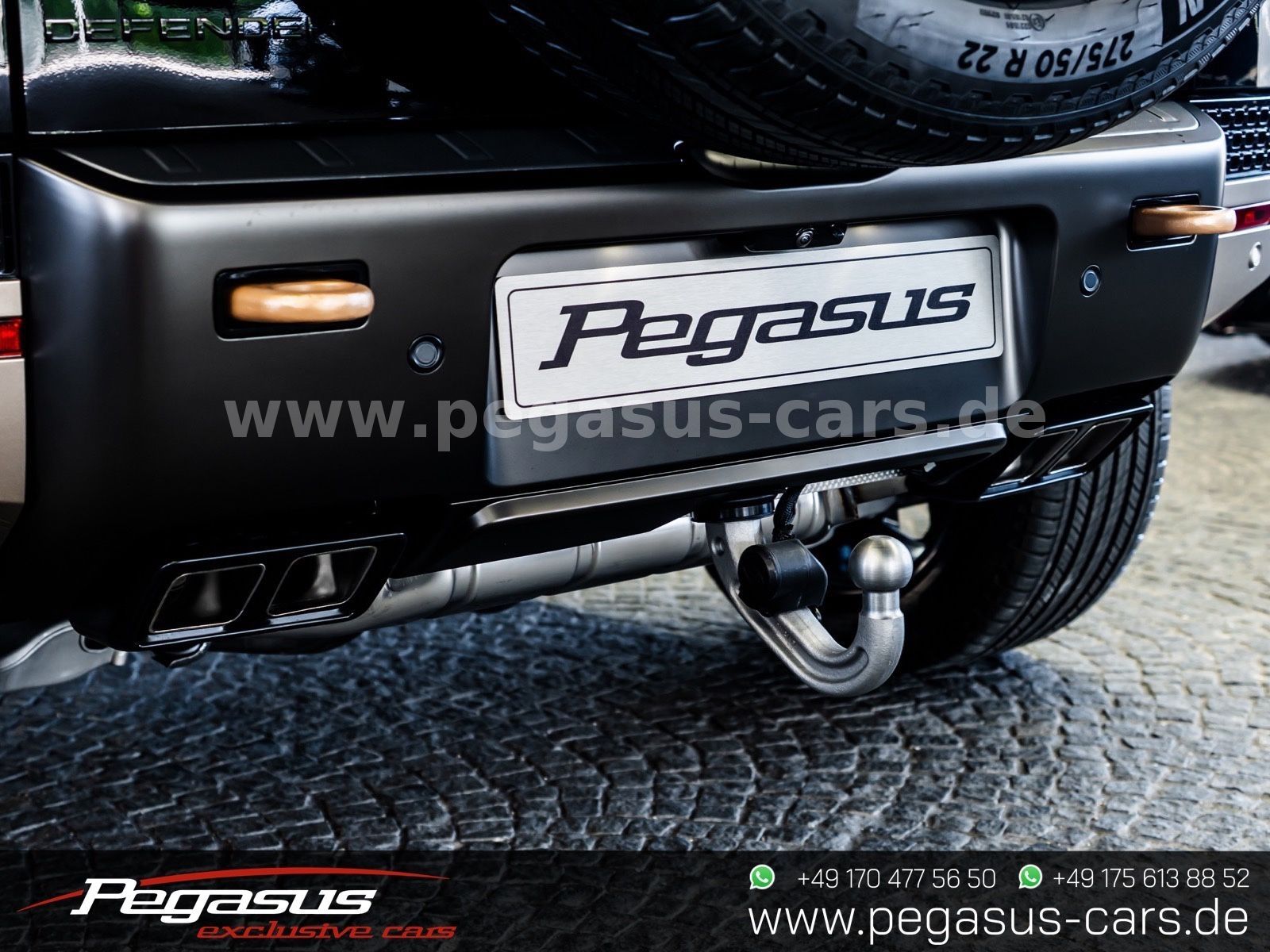 LAND ROVER Defender - 16