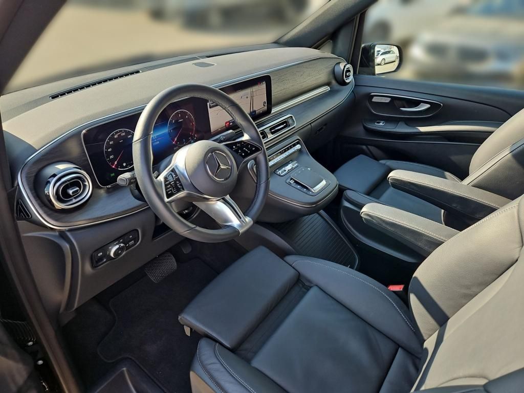 Fahrzeugabbildung Mercedes-Benz V 300 AVG extralang 8 Sitze STHZ AR ele.ST DISTR