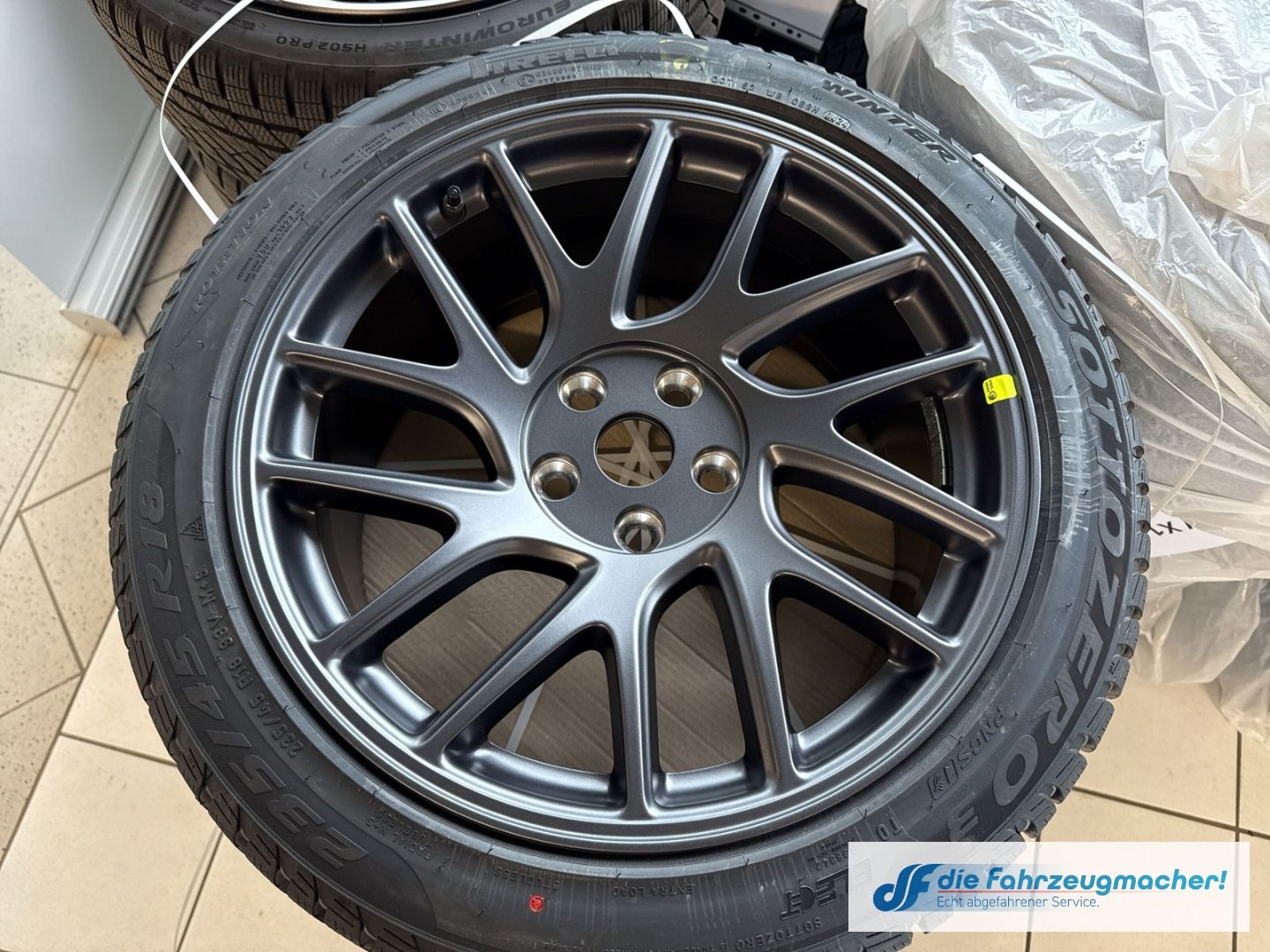 Fahrzeugabbildung Tesla Model 3 Long Range Dual AWD Soundsystem ACC El.