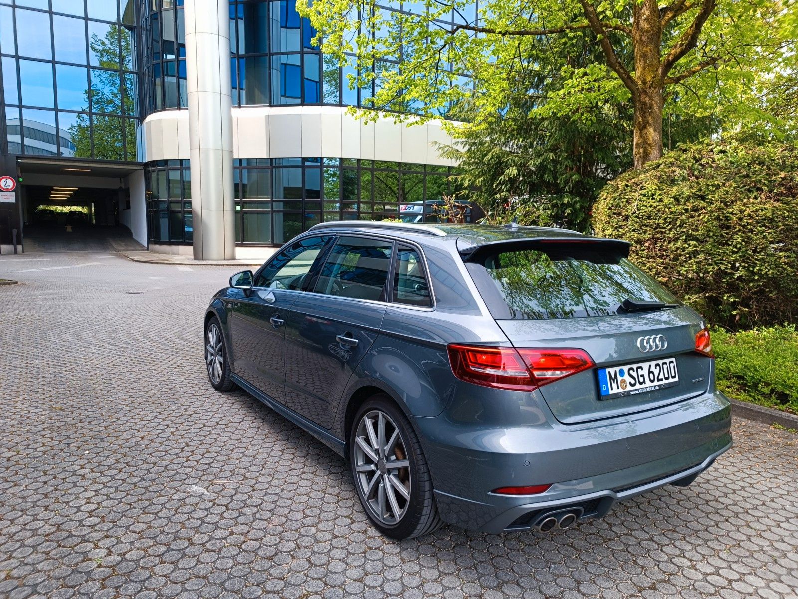 Audi S-Line Sportback Quattro Sport *1.Hand *Massage foto 3