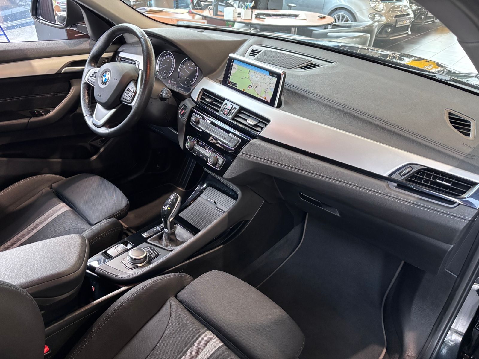 Fahrzeugabbildung BMW X2 xDrive 20 d Advantage AHK LED NAVI ALU