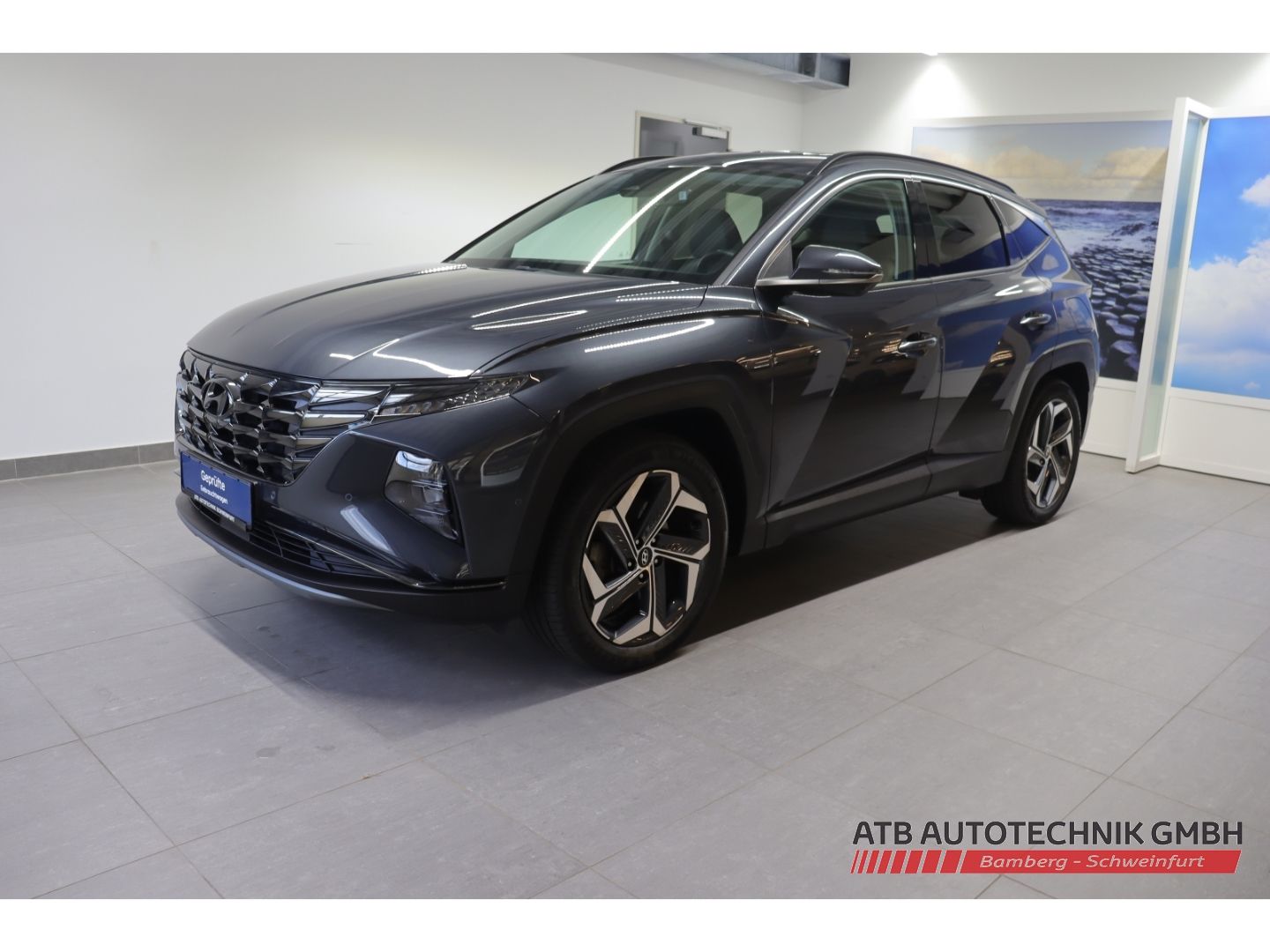 Fahrzeugabbildung Hyundai Tucson Prime PHEV 1.6 T-GDi 265PS 6-AT 4WD 97,7%