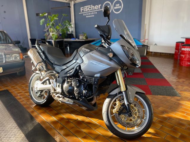 Triumph Tiger 1050 SE