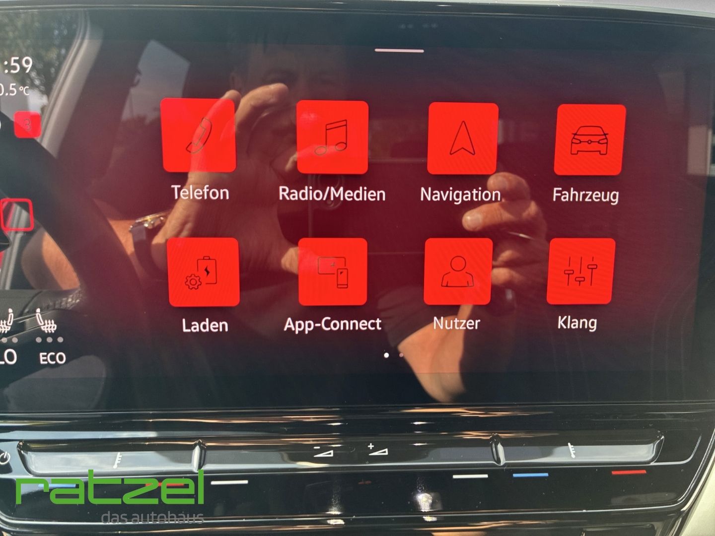 Fahrzeugabbildung Volkswagen ID.5 Pro Performance 77 kWh Wärmepumpe Sportpake