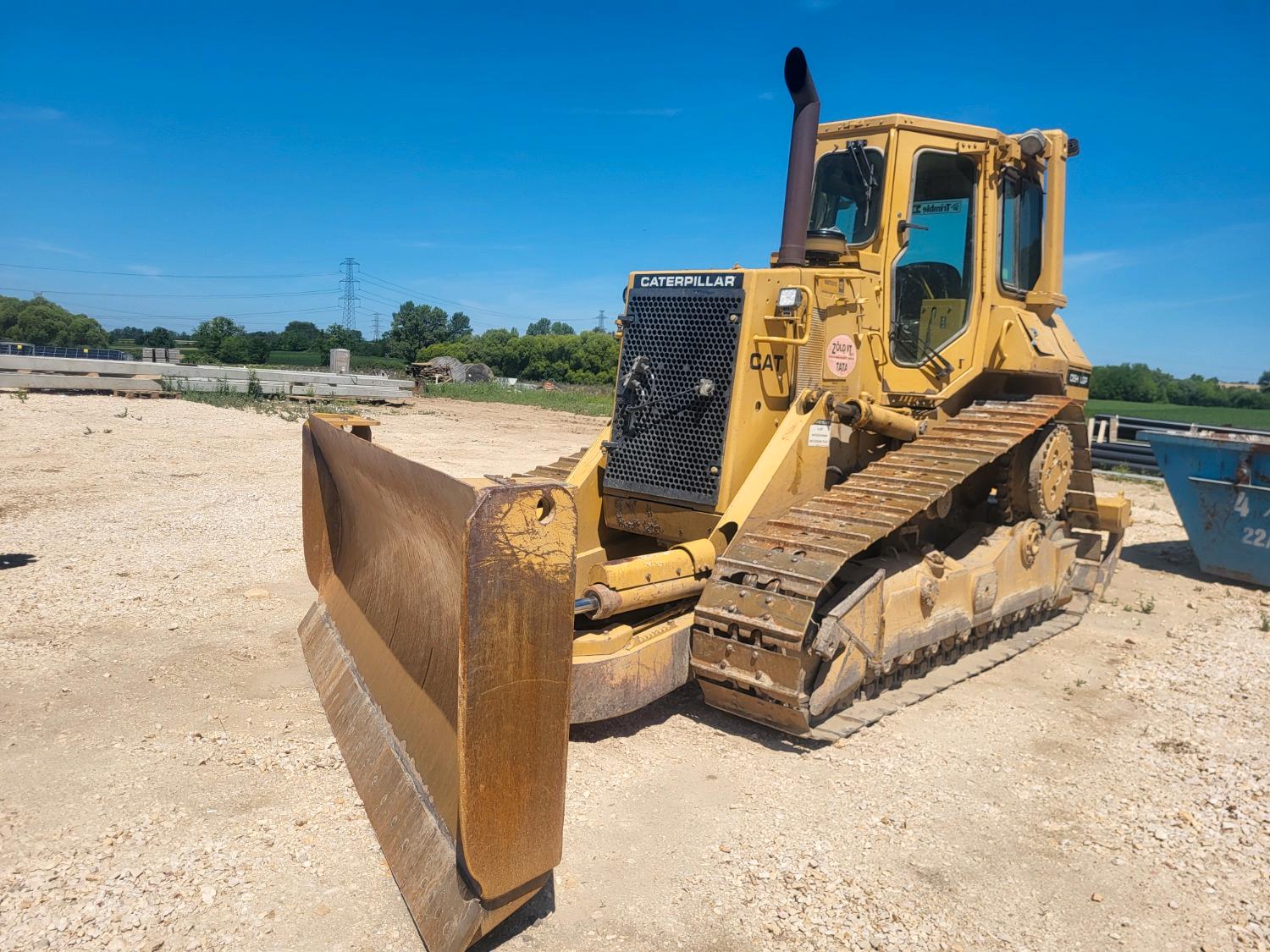 CAT D5H LGP