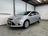 Ford Focus 1,6 Trend Turnier TOPZUSTAND - Ford Focus aus 2011: 1.6