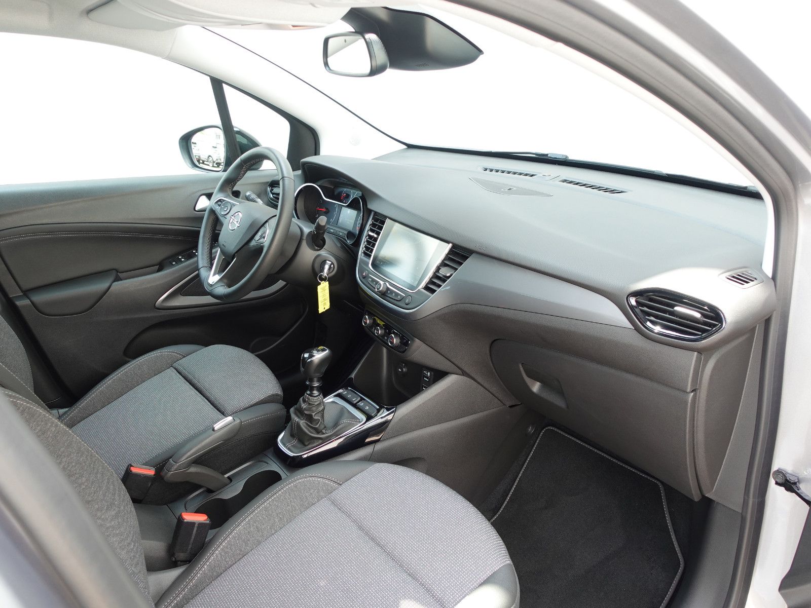 Fahrzeugabbildung Opel Crossland Elegance 1.2T,Navi,Kamera,Sitzhz,Allw.