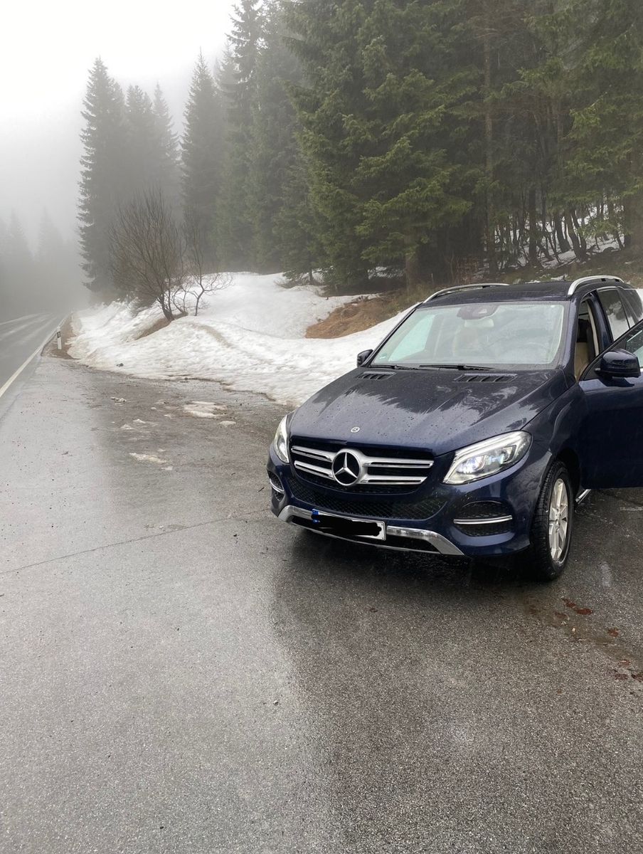 MERCEDES-BENZ GLE 350 d 4MATIC -