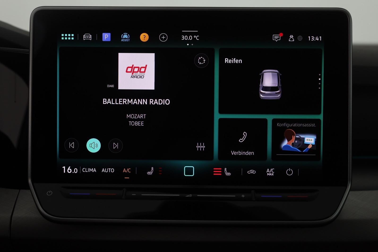 Volkswagen Golf VIII 1.5 eTSI DSG Life LED Virtual Cockpit, миниатюра 11
