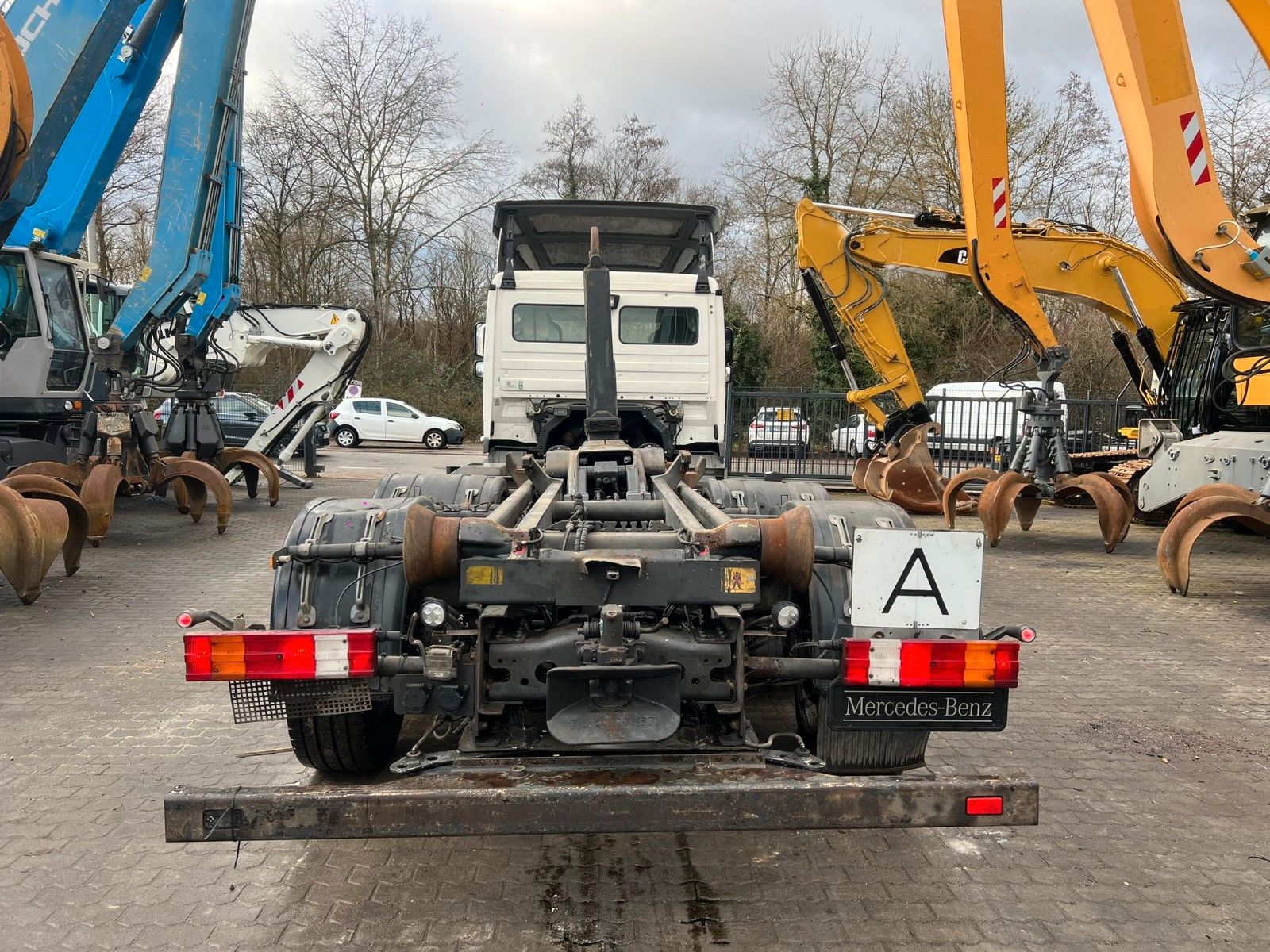 Fahrzeugabbildung Mercedes-Benz Actros 2541/AC/Meiller/Liftachse+Lenkachse/6x2