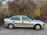 Opel Vectra B 1.6 - TÜV 04/27 - Opel Vectra: 2.0