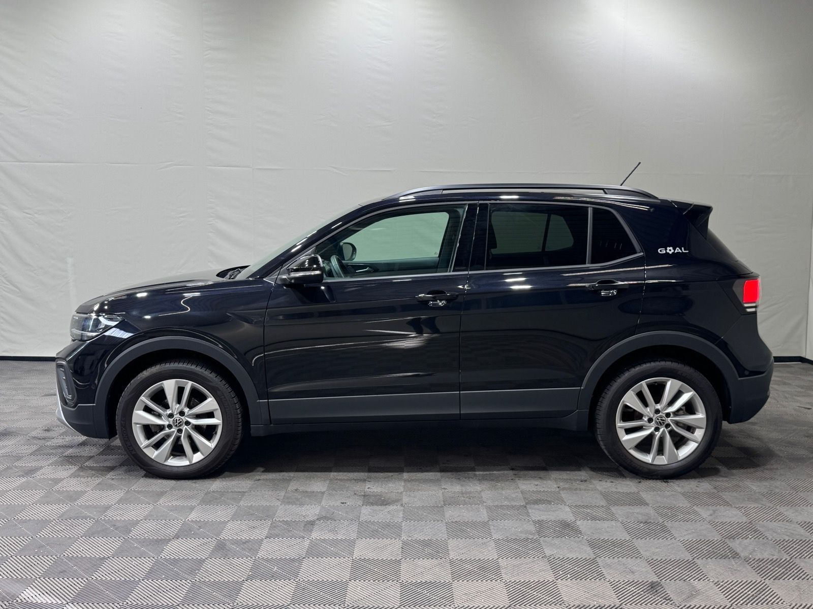 Volkswagen T-Cross GOAL 1.5 TSI DSG AHK LED ACC NAVI DAB foto 3