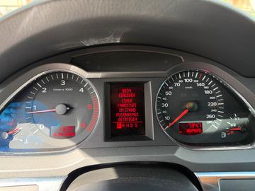2004 AUDI A6 photo 10