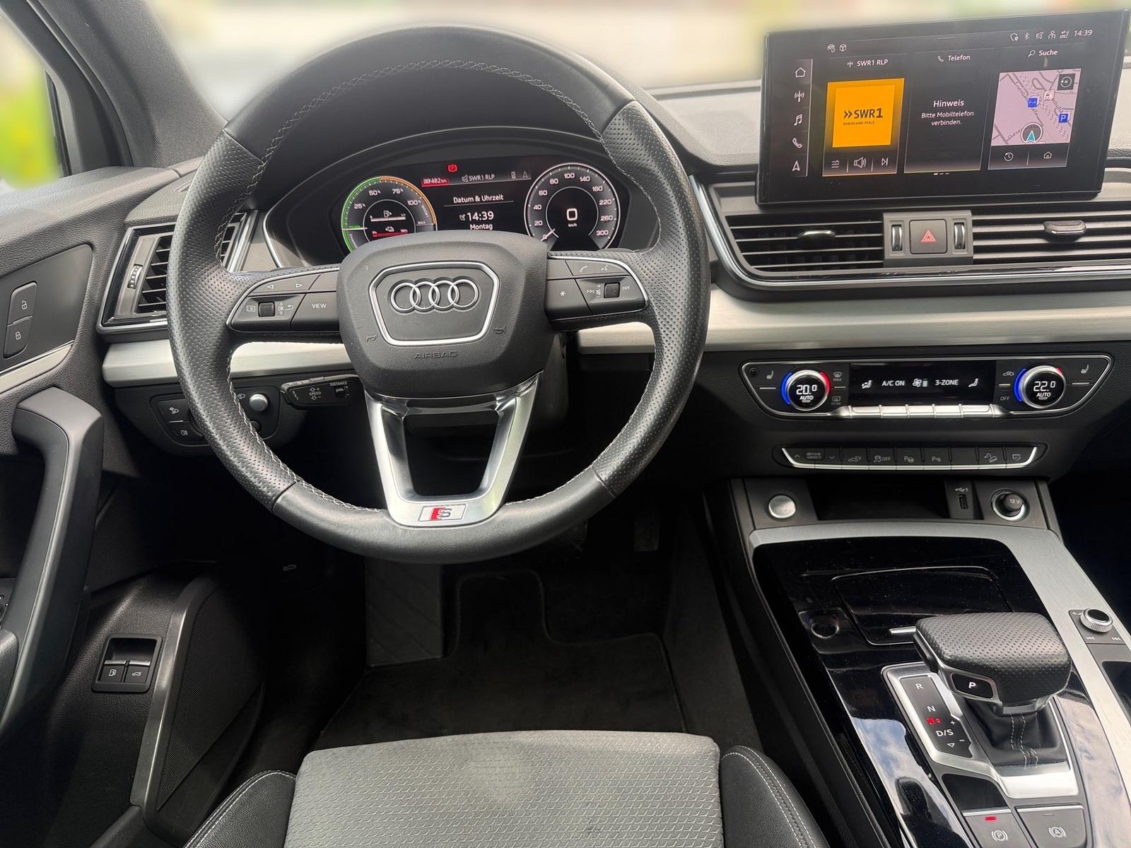 Audi Q5 quattro S line *AHK*HUD*PANO*MATRIX*SHZ*360°
