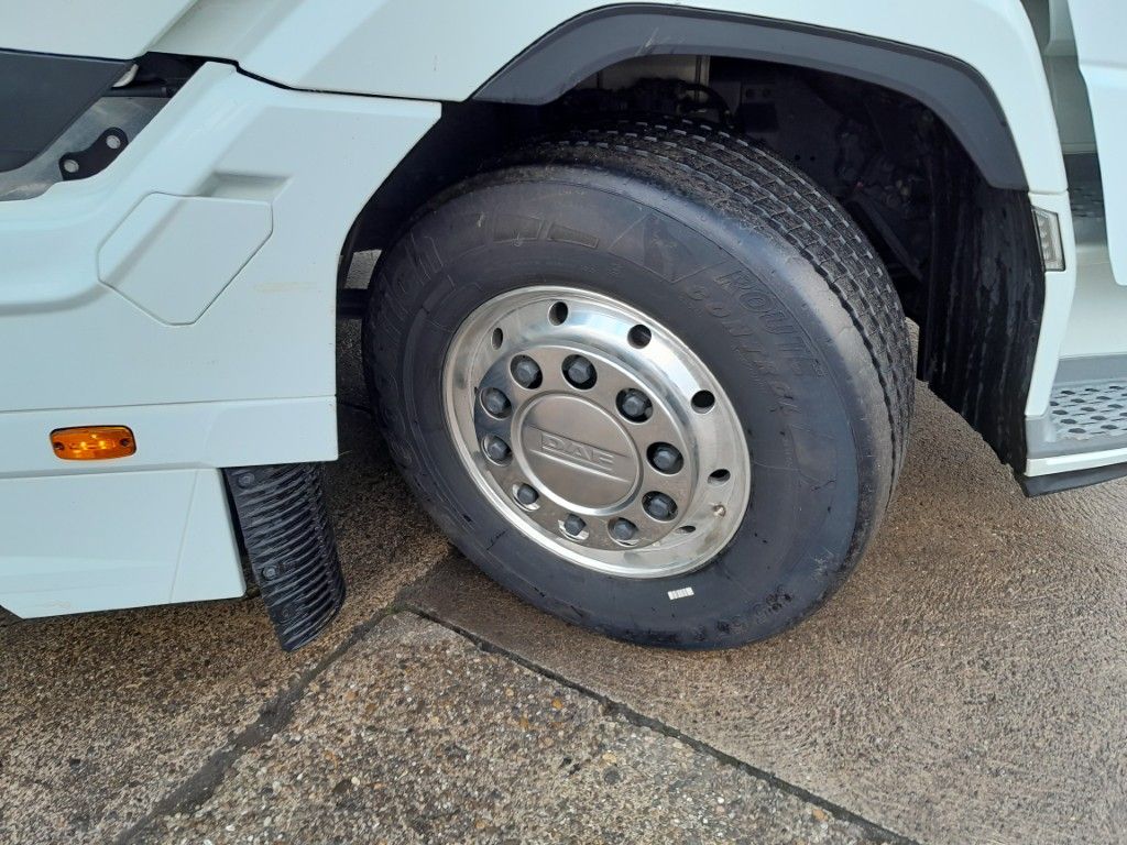 Fahrzeugabbildung DAF FT XG+ 530