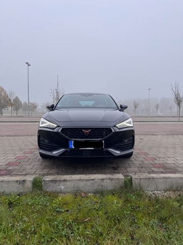 Autres Cupra Leon e-Hybrid