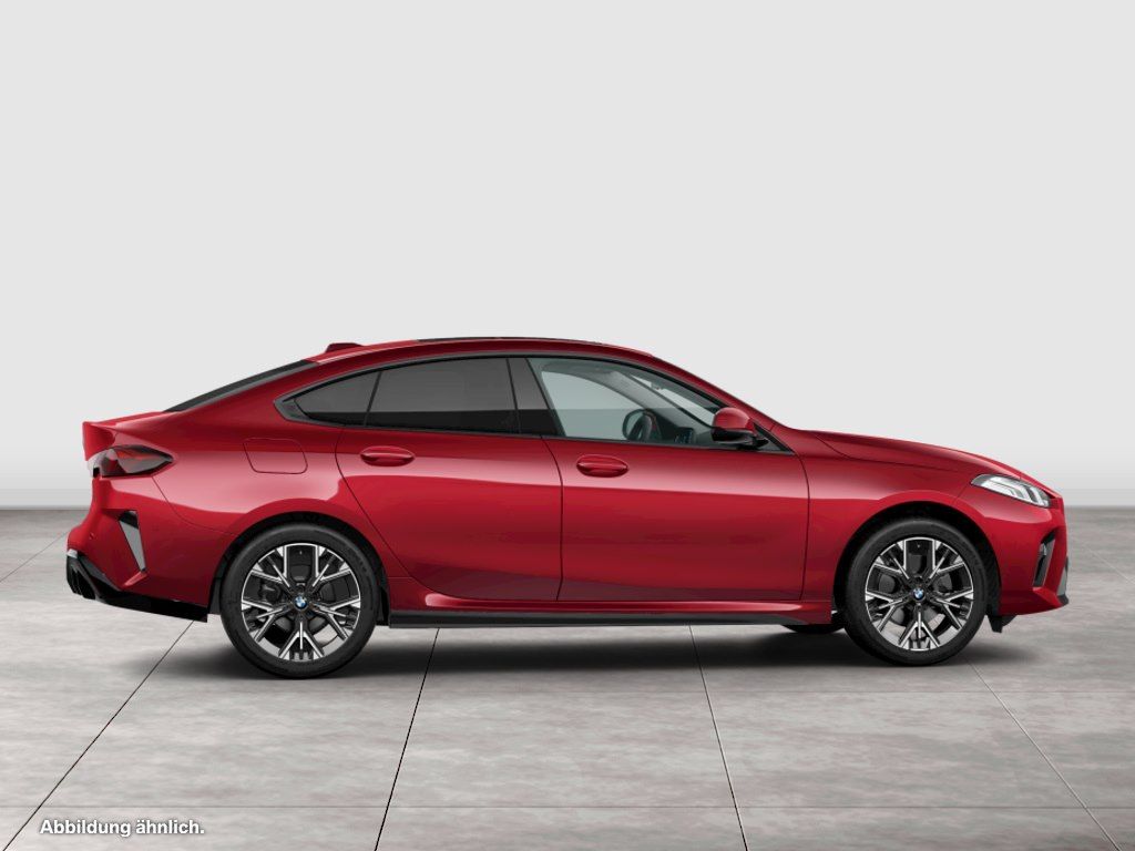 BMW 216 Gran Coupé - Bild 8