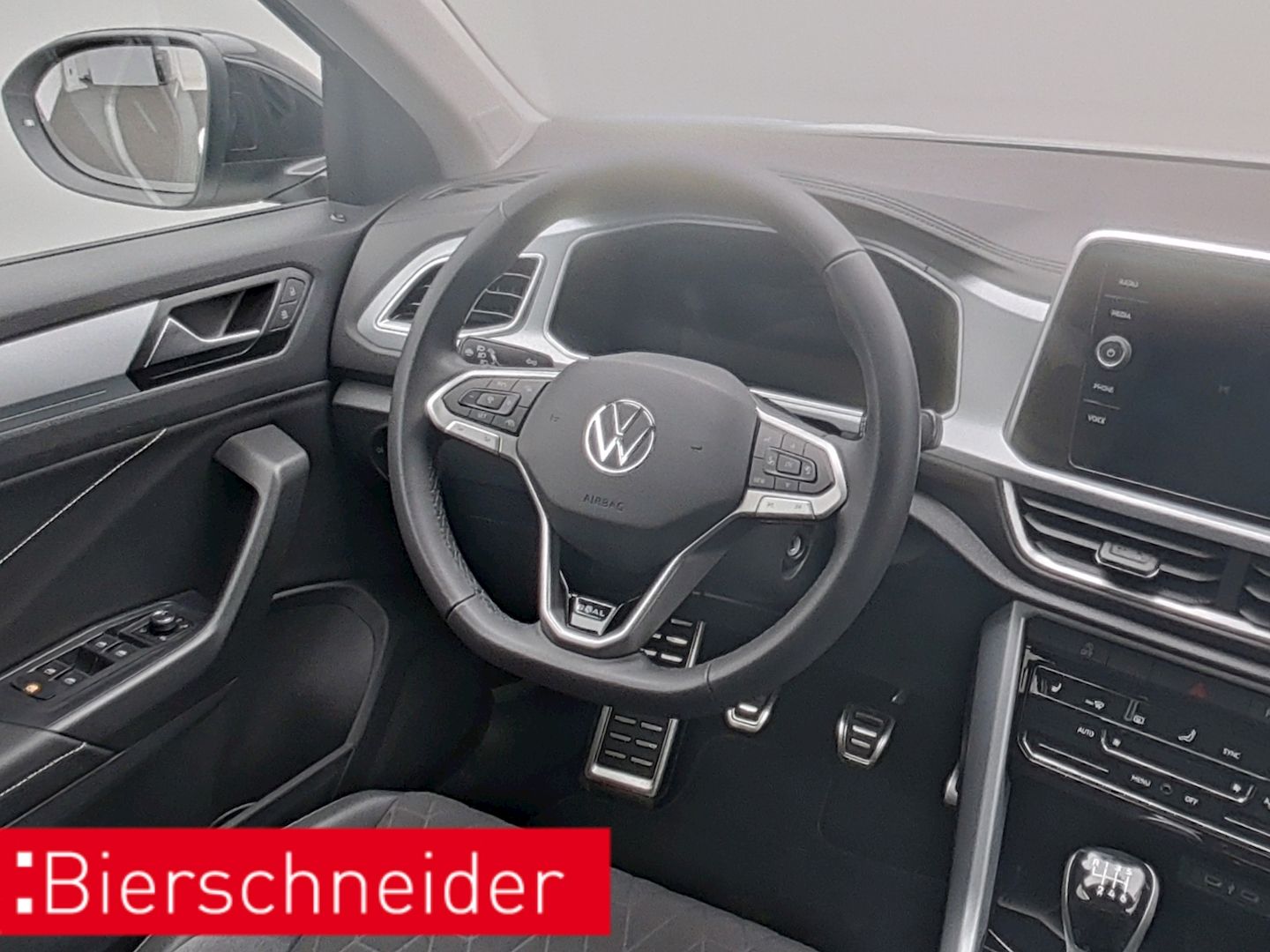 Volkswagen T-Roc - Bild 13